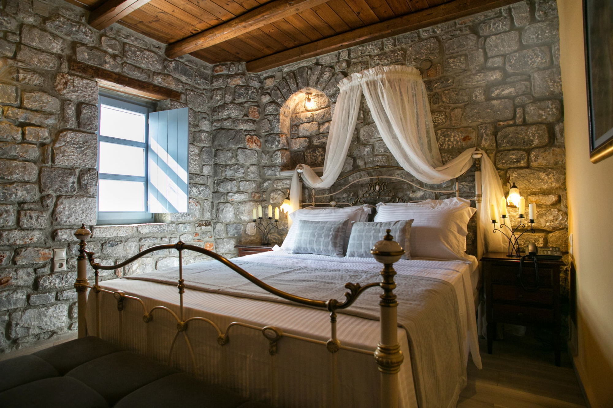 Εn Plo Luxury Suites Karavostásion Extérieur photo