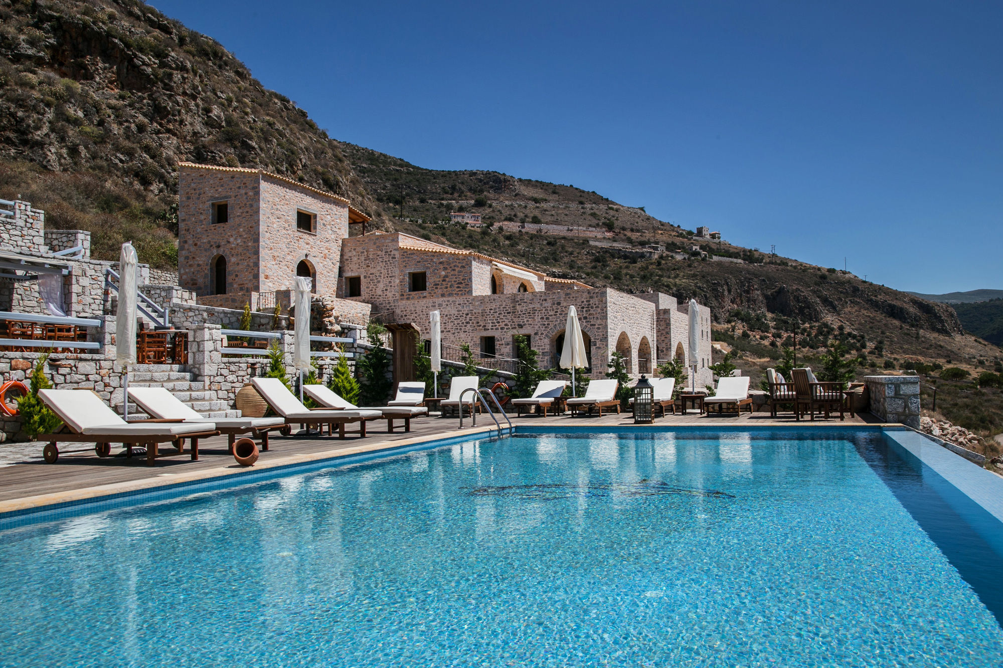 Εn Plo Luxury Suites Karavostásion Extérieur photo