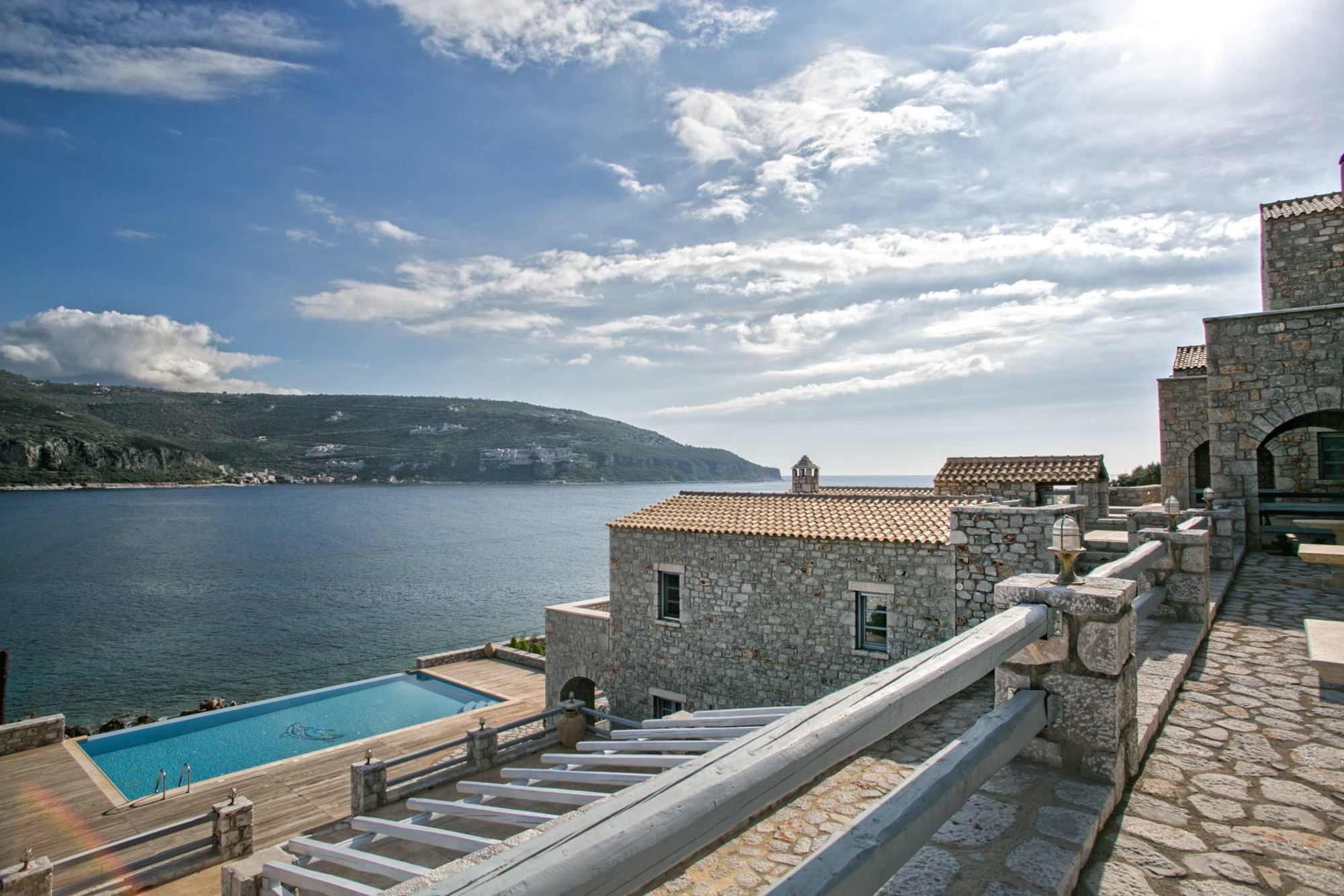 Εn Plo Luxury Suites Karavostásion Extérieur photo